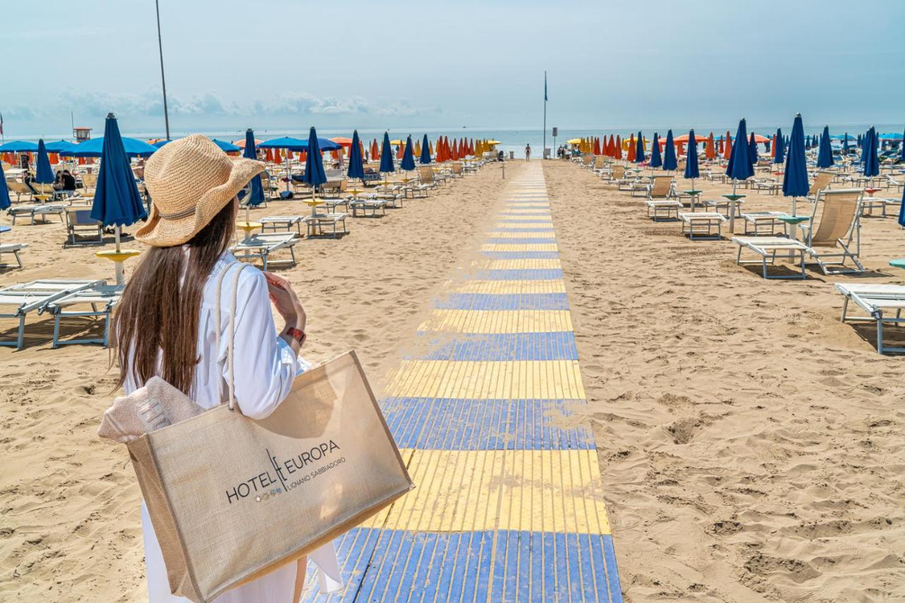 Hotel Europa Lignano Sabbiadoro Kültér fotó